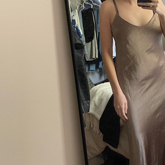 OAK AND FORT Satin Midi Slip Dress - Picture 2 of 3